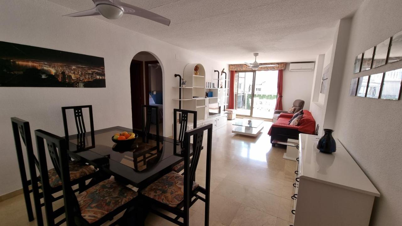 Atico Con Terraza Y 2 Habitaciones En Casco Antiguo Benidorm Exterior photo